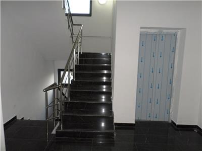Croma Imob vanzare apartament 2 camere, bloc nou, zona Malu Rosu