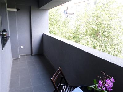 Vanzare apartament 4 camere, mobilat utilat, parcare subterana, zona 9 Mai