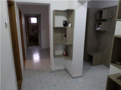 Inchiriere apartament 3 camere in Ploiestii zona Republicii