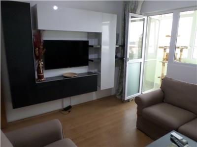 Inchiriere apartament 3 camere in Ploiestii zona Republicii