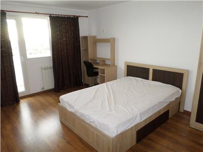 Inchiriere apartament 3 camere in Ploiesti zona Republicii