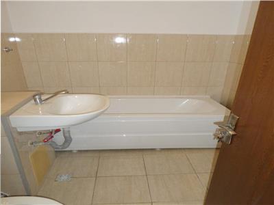 Inchiriere apartament 3 camere in Ploiesti zona Republicii