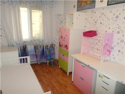 Inchiriere apartament 3  camere in Ploiestii zona Paltinis