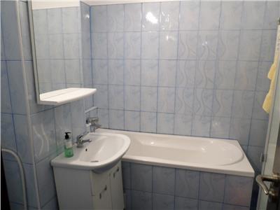 Inchiriere apartament 3  camere in Ploiestii zona Paltinis