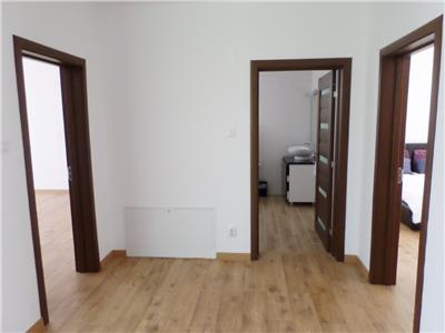 Vila de lux, 3 camere, 170mp, zona centrala, Ploiesti