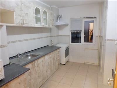 Inchiriere apartament 3 camere, Ultracentral, Ploiesti