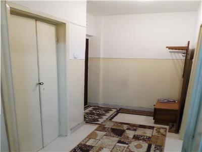 Vanzare apartament 2 camere, semidecomandat, Ploiesti, zona Nord/ Cameliei