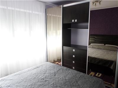 Inchiriere apartament 3 camere, Ploiesti, zona Malu Rosu