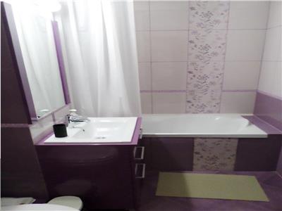 Inchiriere apartament 3 camere, Ploiesti, zona Malu Rosu