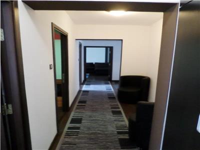 Inchiriere apartament 3 camere, Ploiesti, zona Malu Rosu