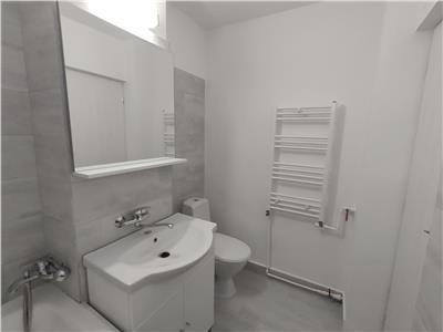 Vanzare apartament 2 camere, decomandat, Ploiesti, zona Vest Kaufland