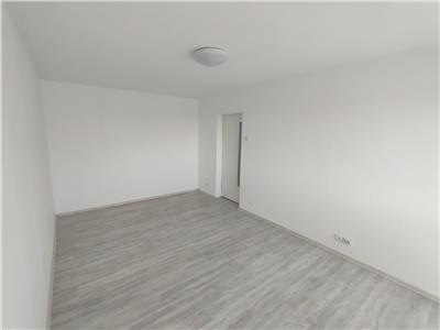 Vanzare apartament 2 camere, decomandat, Ploiesti, zona Vest Kaufland