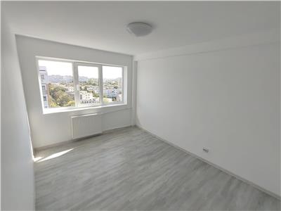 Vanzare apartament 2 camere, decomandat, Ploiesti, zona Vest Kaufland