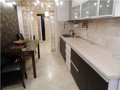 CromaImob Inchiriere apartament 3 camere, Ploiesti, zona Republicii, Caraiman