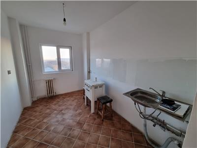 Vanzare apartament 2 camere, decomandat, zona Sud, Bariera Bucuresti, Ploiesti