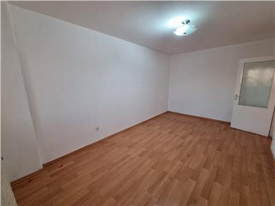 Vanzare apartament 2 camere, decomandat, zona Sud, Bariera Bucuresti, Ploiesti