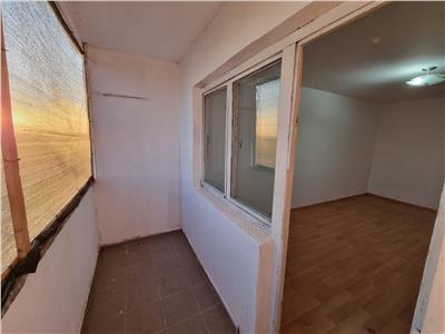 Vanzare apartament 2 camere, decomandat, zona Sud, Bariera Bucuresti, Ploiesti