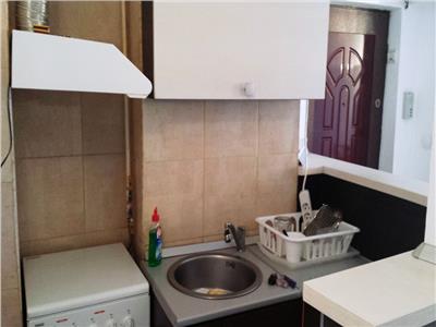 Apartament 3 camere de inchiriat in Ploiesti, zona Marasesti