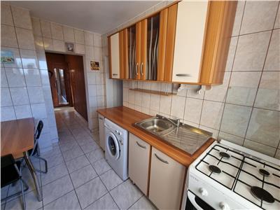 Inchiriere apartament 2 camere in Ploiesti, zona Vest