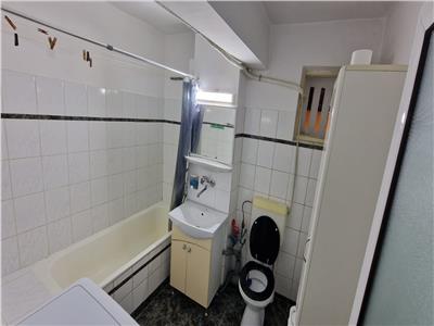 Apartament 2 camere de inchiriat Ploiesti, zona Piata Mihai Viteazul