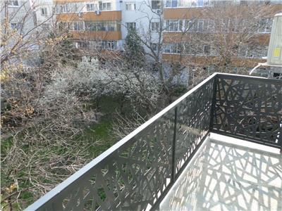 Croma Imob Inchiriere apartament 3 camere, de lux, zona Piata Mihai Viteazul