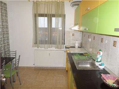 CromaImob Inchiriere apartament 3 camere, zona Vest