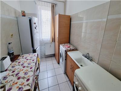 Vanzare Apartament 3 camere, Ploiesti,  zona Nord/Cameliei