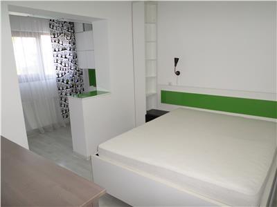 Inchiriere apartament 3 camere in Ploiestii zona Cantacuzino