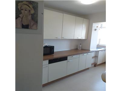 Vanzare apartament 2 camere in Ploiesti, mobilat utilat, zona Vest, Kaufland