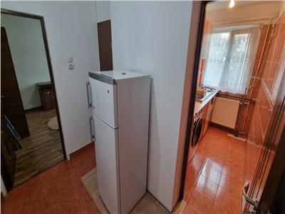 Inchiriere, Apartament 2 camere, zona Vest, Kaufland