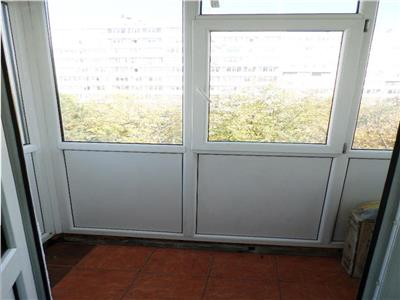 Inchiriere, Apartament 2 camere, zona Vest, Kaufland