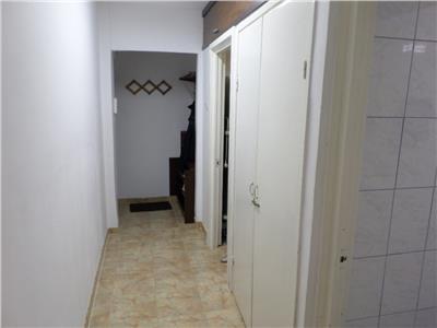 Inchiriere, Apartament 2 camere, zona Vest, Penny