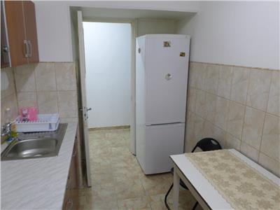 Inchiriere, Apartament 2 camere, zona Vest, Penny