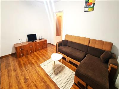 Inchiriere apartament 2 camere, Ploiesti, zona Republicii