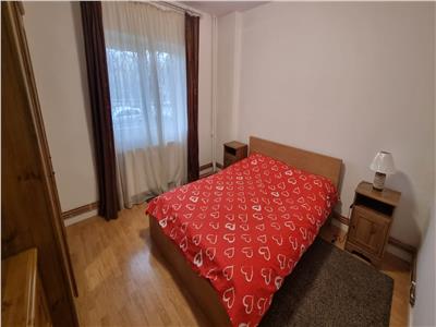 Inchiriere apartament 2 camere, Ploiesti, zona Republicii, Piata Mihai Viteazul