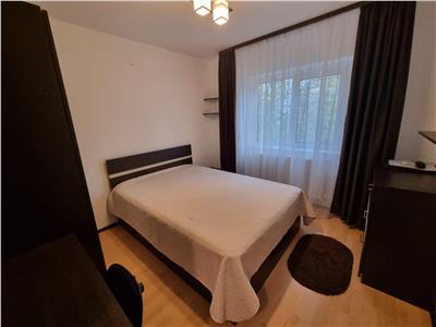 Apartament 2 camere de inchiriat in Ploiesti, zona 9 Mai