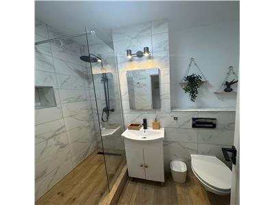 Inchiriere Garsoniera, prima inchiriere, zona Ultracentral,  Ion Maiorescu, Ploiesti