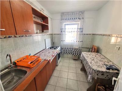 Vanzare apartament 2 camere, Ploiesti, zona 9 Mai