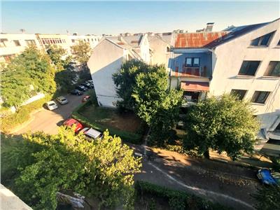 Vanzare apartament 2 camere, Ploiesti, zona 9 Mai