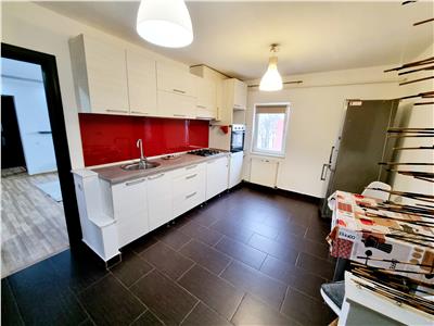 Inchiriere apartament 2 camere, Ploiesti, zona Vest