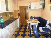 Vanzare apartament spatios 3 camere mobilat Ploiesti str Marasesti
